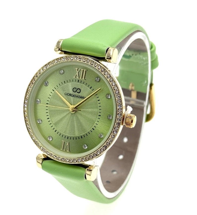 Montre dorée ronde cadran vert anis
